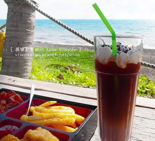 【屏東 Pingtung】三個傻瓜咖啡 往墾丁的路上不可錯過的看海咖啡