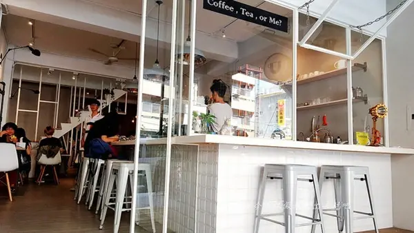 二本咖啡 URBAN CAFE /美食窩客 57魔法Ling 提供