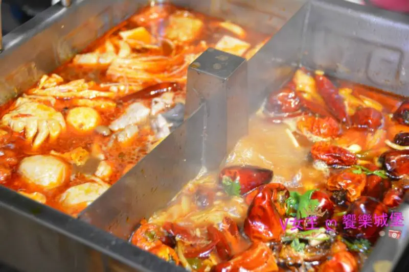  V女王 ღ 饗樂城堡 曾在 伙房台日私藏料理