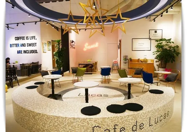 美食窩客 Popo Huang 曾在「Lucas Cafe 魯克思咖啡館左營店」