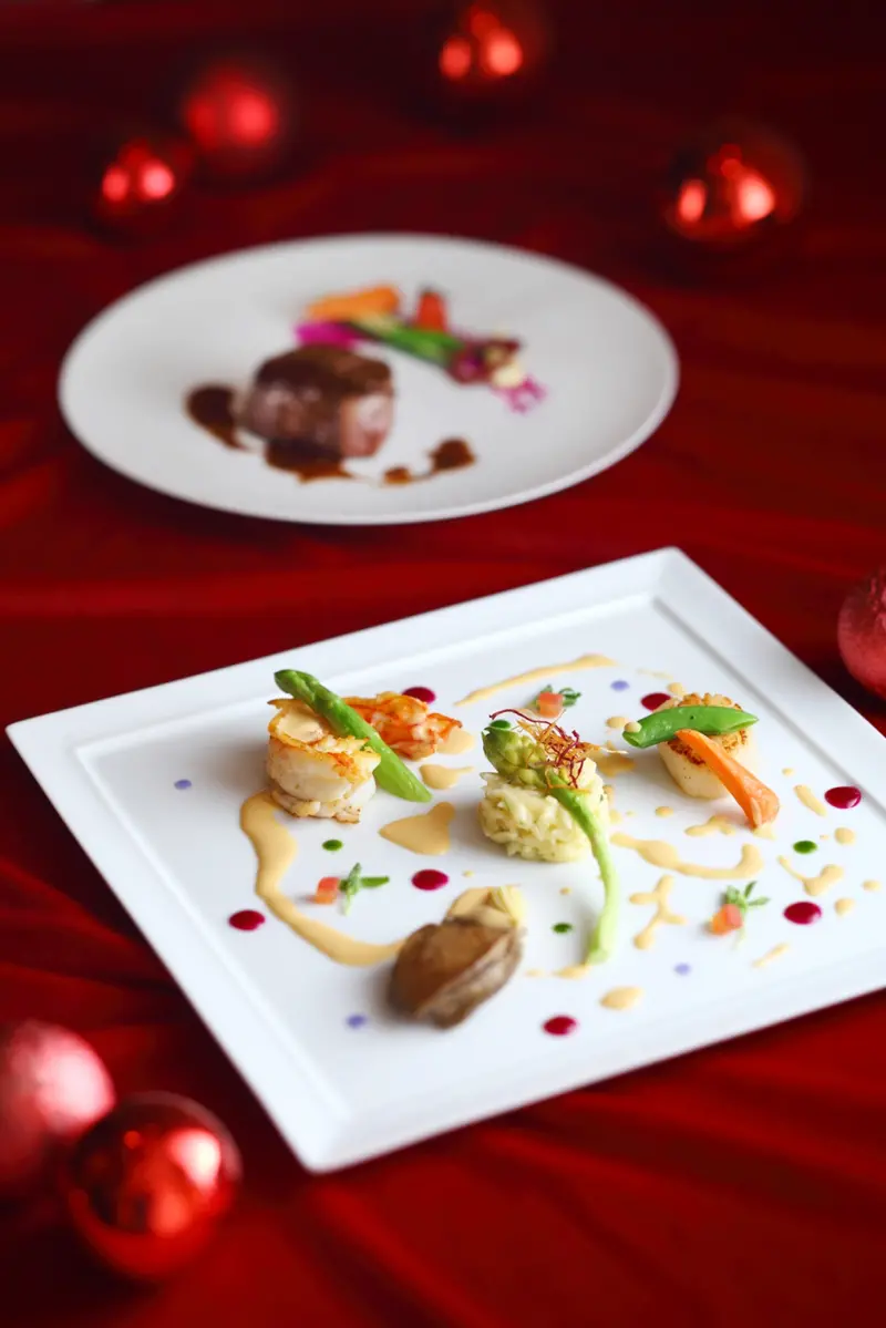 歡樂聖誕！「台北喜來登大飯店」全館消費滿五千，送PORTER咖啡杯組