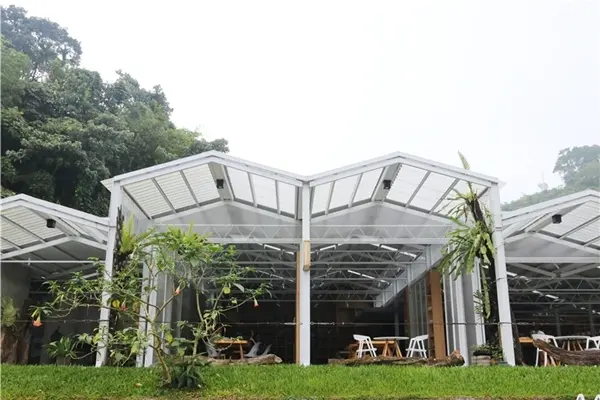 美食窩客 跟著小毛一起趴趴GO 曾在「空氣圖書館