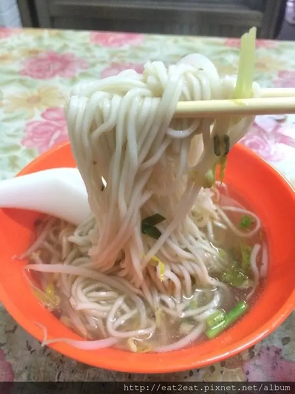 美食窩客 咖嚓咖嚓愛分享 曾在「華福街無名麵店」