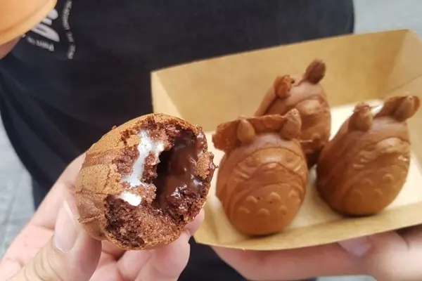 美食窩客 奇奇一起玩樂趣 提供 / 咬一口脆皮雞蛋糕