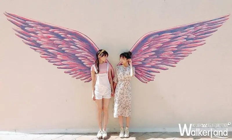 台北王朝大酒店 天使翅膀牆/ WalkerLand窩客島提供