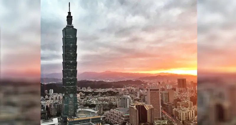 情侶必去四大「高樓夜景餐廳」！百萬夜景就在你、還有妳眼前！