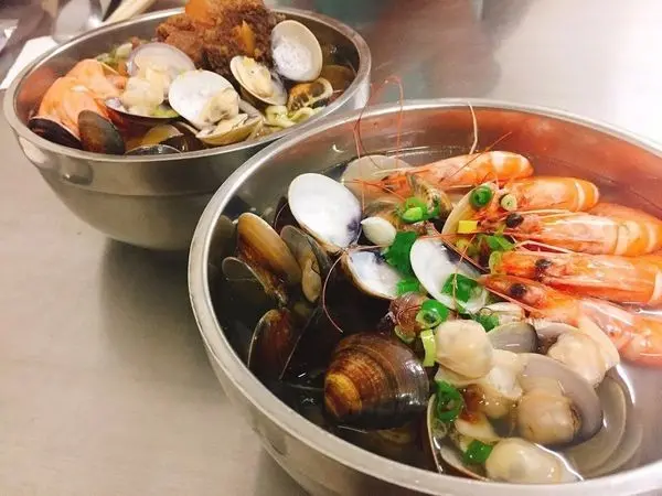 大海愛上藍天 推薦 南桃吳記蛤蜊麵