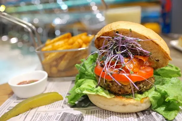 台北 必吃漢堡 懶人包 / WalkerLand窩客島提供