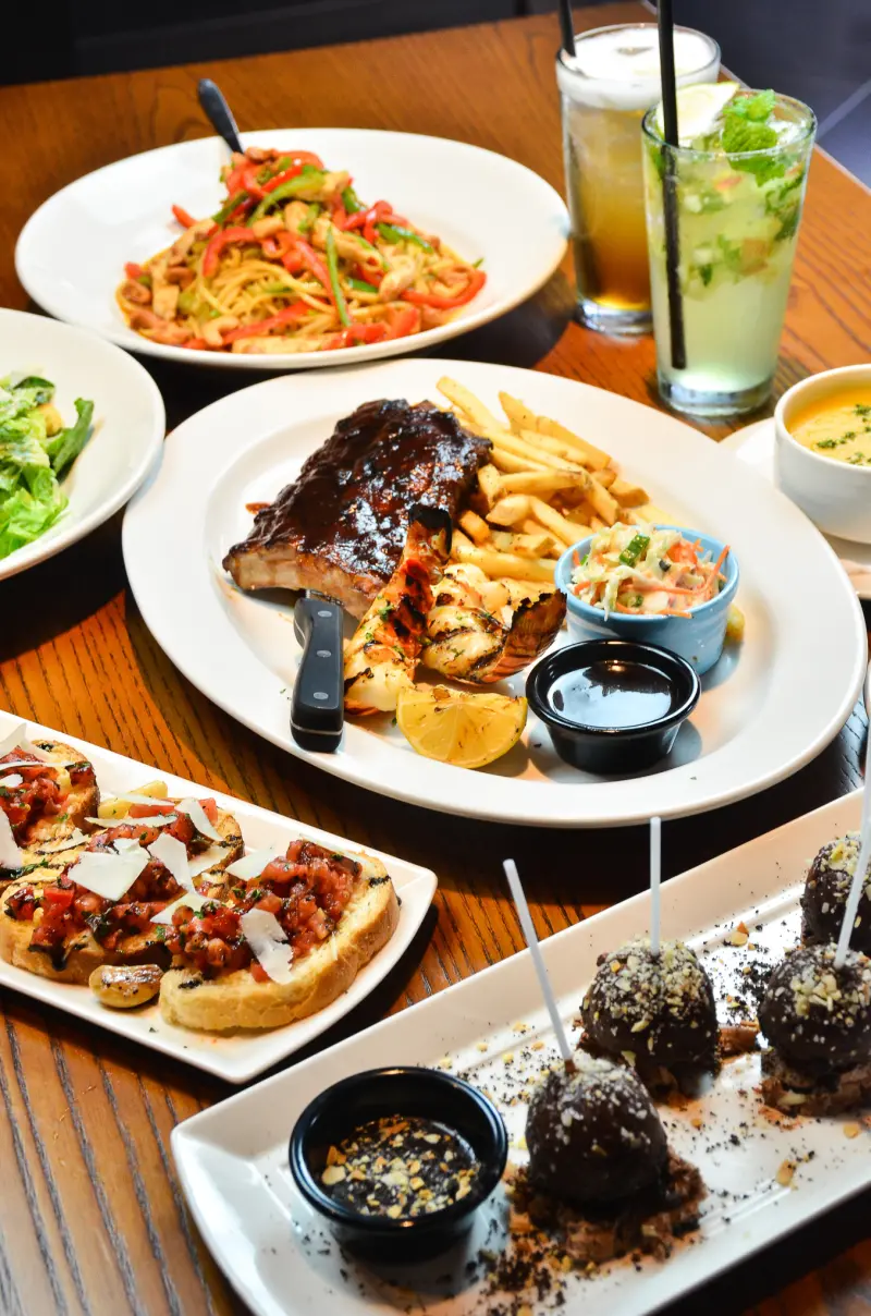 「TGI FRIDAYS」正式進駐華泰名品城！憑高鐵票再享95折優惠！