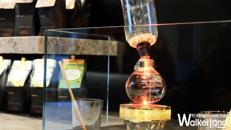 台北101 B1門市-星巴克摩登典藏吧台門市/ WalkerLand窩客島提供