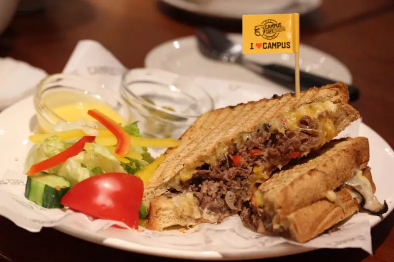 美式餐廳大集合！六間康樂股長的內湖口袋餐廳，聚餐就是要放鬆大吃！