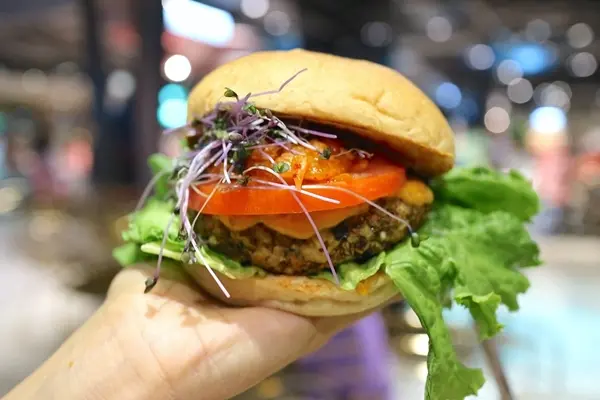 台北 必吃漢堡 懶人包 / WalkerLand窩客島提供