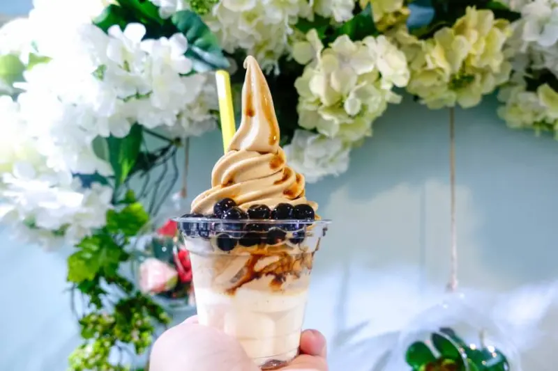 6間今夏台北人一定要知道的邊走邊吃「冰der」甜點．南北大PK當甜點之都對上流行之都。