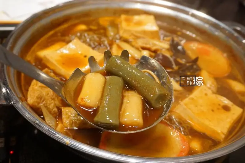 下班一顆粽 推薦 兩餐두끼韓國年糕火鍋吃到飽(淡水店)