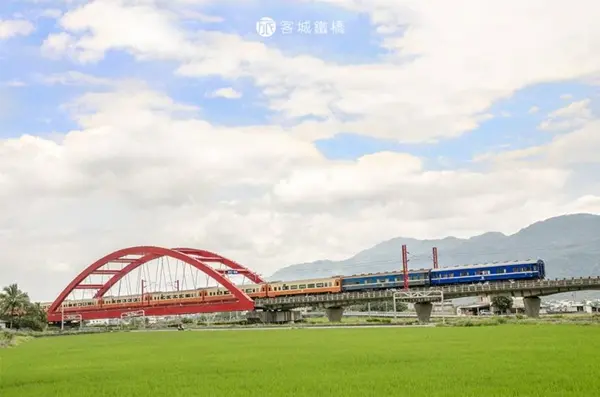 花蓮 景點 拍照 打卡 文青 網紅 懶人包 客城鐵橋 / WalkerLand窩客島提供